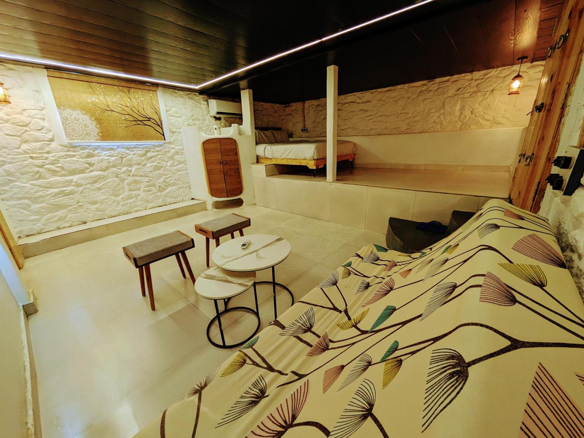 Cob House Hotel Mount Abu Buitenkant foto